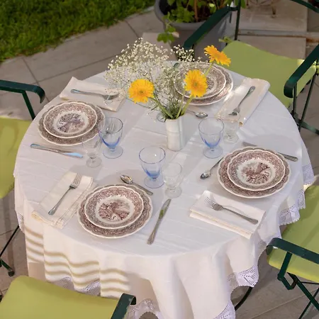 شقة Chrisanto Townhouse *