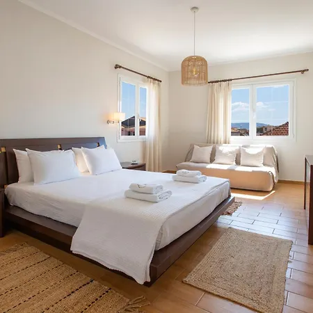 Chrisanto Townhouse *